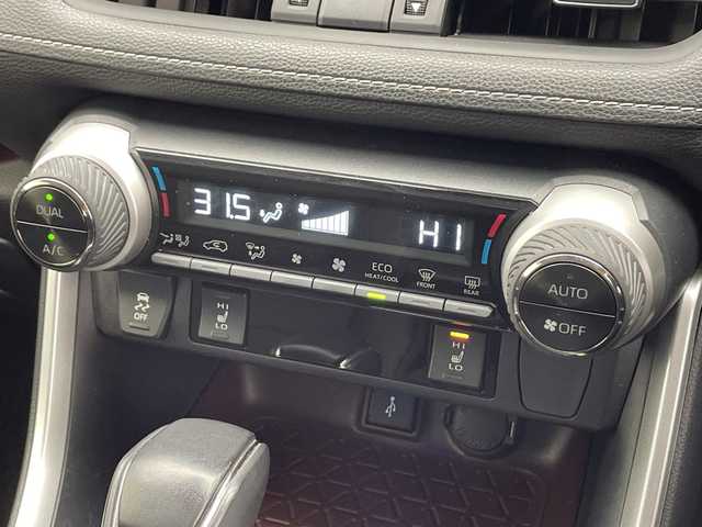 トヨタ ＲＡＶ４ G Zパッケージ 千葉県 2021(令3)年 4.1万km ホワイトパールクリスタルシャイン Tコネクトナビ/　Bluetooth/フルセグTV/　Apple car play/Android Auto/モデリスタエアロ（F/S/R）/トヨタセーフティセンス/レーダークルーズコントロール/レーンキープアシスト/衝突軽減ブレーキ/クリアランスソナー/ブラインドスポットモニター/アラウンドビューモニター/先行車発進警報/ロードサインアシスト/ダウンヒルアシスト/電動パーキング/オートホールド/オートハイビーム/合皮レザーシート/前席シートヒーター/パワーシート/パワーシート（運転席）/ステアリングヒーター/パワーバックドア/デジタルインナーミラー/前後ドラレコ/ビルトインETC/LEDライト/フォグランプ/AC１００V/フロアマット/ドアバイザー