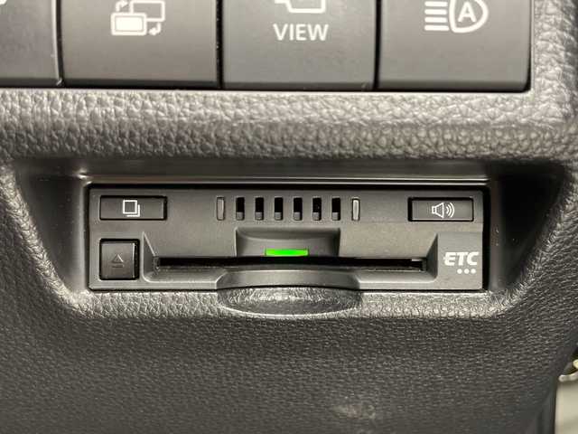 トヨタ ＲＡＶ４ G Zパッケージ 千葉県 2021(令3)年 4.1万km ホワイトパールクリスタルシャイン Tコネクトナビ/　Bluetooth/フルセグTV/　Apple car play/Android Auto/モデリスタエアロ（F/S/R）/トヨタセーフティセンス/レーダークルーズコントロール/レーンキープアシスト/衝突軽減ブレーキ/クリアランスソナー/ブラインドスポットモニター/アラウンドビューモニター/先行車発進警報/ロードサインアシスト/ダウンヒルアシスト/電動パーキング/オートホールド/オートハイビーム/合皮レザーシート/前席シートヒーター/パワーシート/パワーシート（運転席）/ステアリングヒーター/パワーバックドア/デジタルインナーミラー/前後ドラレコ/ビルトインETC/LEDライト/フォグランプ/AC１００V/フロアマット/ドアバイザー