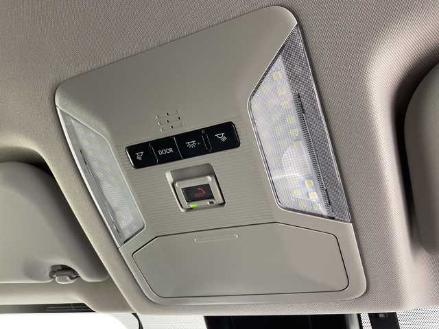 トヨタ ＲＡＶ４ G Zパッケージ 千葉県 2021(令3)年 4.1万km ホワイトパールクリスタルシャイン Tコネクトナビ/　Bluetooth/フルセグTV/　Apple car play/Android Auto/モデリスタエアロ（F/S/R）/トヨタセーフティセンス/レーダークルーズコントロール/レーンキープアシスト/衝突軽減ブレーキ/クリアランスソナー/ブラインドスポットモニター/アラウンドビューモニター/先行車発進警報/ロードサインアシスト/ダウンヒルアシスト/電動パーキング/オートホールド/オートハイビーム/合皮レザーシート/前席シートヒーター/パワーシート/パワーシート（運転席）/ステアリングヒーター/パワーバックドア/デジタルインナーミラー/前後ドラレコ/ビルトインETC/LEDライト/フォグランプ/AC１００V/フロアマット/ドアバイザー