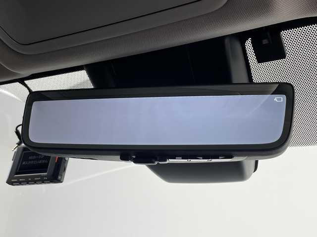 トヨタ ＲＡＶ４ G Zパッケージ 千葉県 2021(令3)年 4.1万km ホワイトパールクリスタルシャイン Tコネクトナビ/　Bluetooth/フルセグTV/　Apple car play/Android Auto/モデリスタエアロ（F/S/R）/トヨタセーフティセンス/レーダークルーズコントロール/レーンキープアシスト/衝突軽減ブレーキ/クリアランスソナー/ブラインドスポットモニター/アラウンドビューモニター/先行車発進警報/ロードサインアシスト/ダウンヒルアシスト/電動パーキング/オートホールド/オートハイビーム/合皮レザーシート/前席シートヒーター/パワーシート/パワーシート（運転席）/ステアリングヒーター/パワーバックドア/デジタルインナーミラー/前後ドラレコ/ビルトインETC/LEDライト/フォグランプ/AC１００V/フロアマット/ドアバイザー