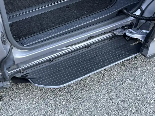 トヨタ ノア S－G 東京都 2022(令4)年 0.4万km メタルストリームM 純正１０．５型ディスプレイオーディオ　/快適利便パッケージ　/オットマン/ユニバーサルステップ　/寒冷地　/両側電動ドア　　/ＨＤＭＩ　/フルセグＴＶ　/ビルトイン２．０ＥＴＣ　/前後ドラレコ　/シートヒーター　/ワンオーナー　/禁煙