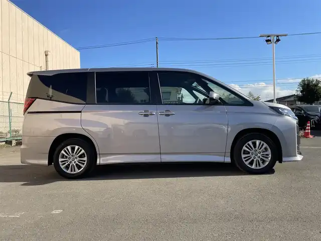 トヨタ ノア S－G 東京都 2022(令4)年 0.4万km メタルストリームM 純正１０．５型ディスプレイオーディオ　/快適利便パッケージ　/オットマン/ユニバーサルステップ　/寒冷地　/両側電動ドア　　/ＨＤＭＩ　/フルセグＴＶ　/ビルトイン２．０ＥＴＣ　/前後ドラレコ　/シートヒーター　/ワンオーナー　/禁煙