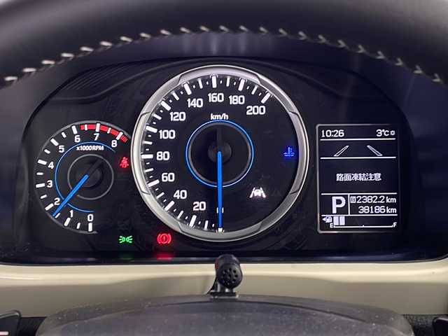 スズキ クロスビー HYBRID MZ 千葉県 2021(令3)年 3.9万km スーパーブラックパール ワンオーナー/衝突軽減システム/純正ナビ/全方位カメラ/レーダークルーズコントロール/シートヒーター/アイドリングストップ/USB入力端子/フルセグTV/Bluetooth/バックカメラ/コーナーセンサー/レーンキープアシスト/横滑り防止装置/パドルシフト/純正アルミホイール/LEDヘッドライト/オートライト/純正フロアマット/ETC/スペアキー
