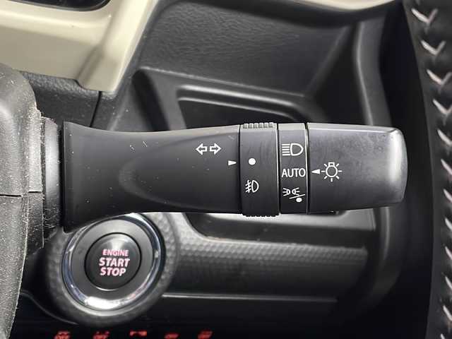 スズキ クロスビー HYBRID MZ 千葉県 2021(令3)年 3.9万km スーパーブラックパール ワンオーナー/衝突軽減システム/純正ナビ/全方位カメラ/レーダークルーズコントロール/シートヒーター/アイドリングストップ/USB入力端子/フルセグTV/Bluetooth/バックカメラ/コーナーセンサー/レーンキープアシスト/横滑り防止装置/パドルシフト/純正アルミホイール/LEDヘッドライト/オートライト/純正フロアマット/ETC/スペアキー