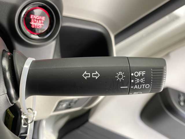 ホンダ Ｎ ＢＯＸ 長野県 2024(令6)年 0.7万km プラチナホワイトパール 4WD/社外ナビ&TV&BT/バックカメラ/左パワースライドドア/ライトレベライザー/ホンダセンシング/路外逸脱抑制機能/踏み間違い衝突軽減システム/パーキングセンサー/CMBS/LKAS/オートマチックハイビーム/LEDヘッドライト/レーダークルーズコントロール/スマートキー/ETC/・ドアミラーヒーター
