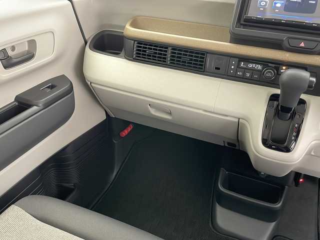 ホンダ Ｎ ＢＯＸ 長野県 2024(令6)年 0.7万km プラチナホワイトパール 4WD/社外ナビ&TV&BT/バックカメラ/左パワースライドドア/ライトレベライザー/ホンダセンシング/路外逸脱抑制機能/踏み間違い衝突軽減システム/パーキングセンサー/CMBS/LKAS/オートマチックハイビーム/LEDヘッドライト/レーダークルーズコントロール/スマートキー/ETC/・ドアミラーヒーター