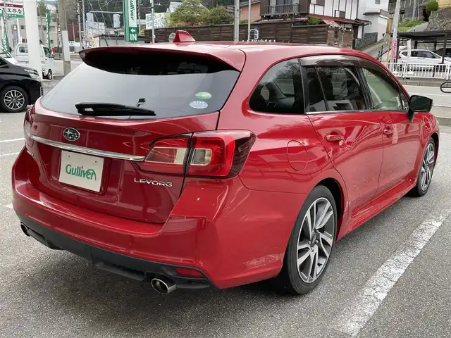 スバル レヴォーグ 1．6GT－S アイサイト 岐阜県 2014(平26)年 7万km ライトニングレッド 社外SDナビ/Bluetooth/フルセグTV/バックカメラ/アイサイト/追従式クルーズコントロール/純正フロアマット/前席パワーシート/レーンキープアシスト/オートライト/パドルシフト/フォグライト