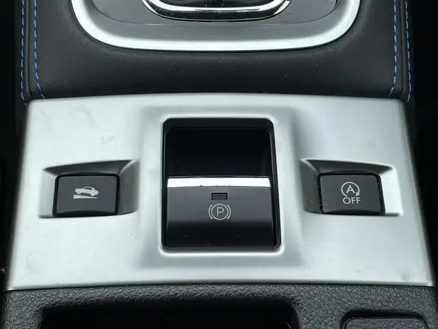 スバル レヴォーグ 1．6GT－S アイサイト 岐阜県 2014(平26)年 7万km ライトニングレッド 社外SDナビ/Bluetooth/フルセグTV/バックカメラ/アイサイト/追従式クルーズコントロール/純正フロアマット/前席パワーシート/レーンキープアシスト/オートライト/パドルシフト/フォグライト