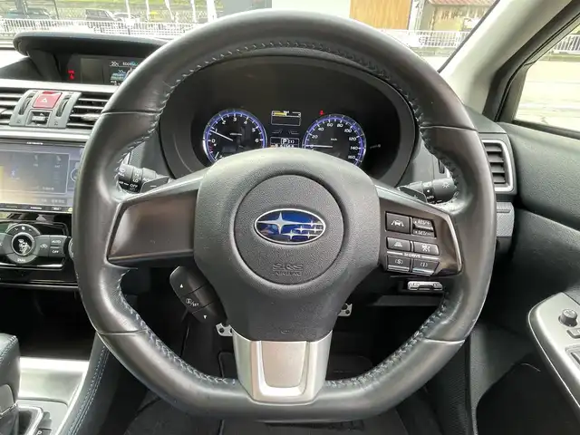 スバル レヴォーグ 1．6GT－S アイサイト 岐阜県 2014(平26)年 7万km ライトニングレッド 社外SDナビ/Bluetooth/フルセグTV/バックカメラ/アイサイト/追従式クルーズコントロール/純正フロアマット/前席パワーシート/レーンキープアシスト/オートライト/パドルシフト/フォグライト