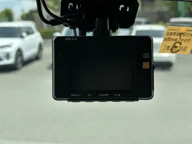 スズキ スペーシア カスタム HYBRID XS 福岡県 2018(平30)年 5.9万km ブルーイッシュブラックパール3 ・純正8インチナビ（フルセグ/DVD/Bluetooth）/・両側パワースライドドア/・バックカメラ/・ETC/・ドライブレコーダー（前後）/・横滑り防止装置/・衝突被害軽減システム/・レーンキープアシスト/・コーナーセンサー/・D席シートヒーター/・電動格納ミラー/・LEDヘッドライト/・純正ドアバイザー/・純正サンシェード/・純正アルミホイール