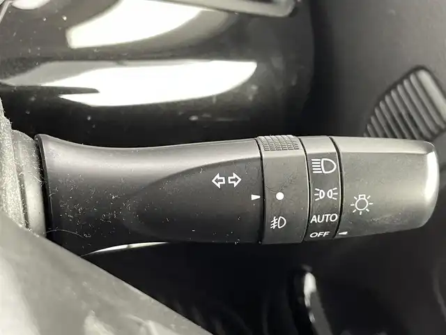 スズキ スペーシア カスタム HYBRID XS 熊本県 2018(平30)年 5.9万km ブルーイッシュブラックパール3 ・社外8インチナビAVIC-RL901ZS（フルセグ/CD/DVD/Bluetooth）/・両側パワースライドドア/・バックカメラ/・ビルトインETC/・ドライブレコーダー（前後）/・横滑り防止装置/・衝突被害軽減システム/・レーンキープアシスト/・アイドリングストップ/・後ろのみクリアランスソナー/・D席シートヒーター/・電動格納ミラー/・純正ドアバイザー/・純正サンシェード/・純正フロアマット/・純正１５インチAW/・オートライト/・LEDヘッドライト/・フォグランプ/・スマートキー/・プッシュスタート/・スペアキー1本/・保証書/・取扱説明書