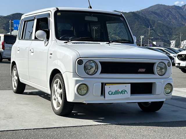 スズキ ラパン SS 山梨県 2004(平16)年 9.5万km スペリアホワイト