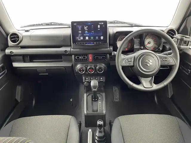 スズキ ジムニー XC 福井県 2023(令5)年 0.5万km ブルーイッシュブラックパール3 ALPINEフローティングディスプレイオーディオ/Bluetooth/USB/AppleCarPlay/AndroidAuto/AM/FM/スズキセーフティーサポート/・デュアルセンサーブレーキサポート/・車線逸脱警報機能/・標識認識機能/・誤発進抑制機能/・ふらつき警報機能/・先行車発進お知らせ機能/クルーズコントロール/プッシュスタート/スペアキー/シートヒーター /オートライト /LED/フォグライト/ヘッドライトウォッシャー/革巻きステアリング/ステアリングチルド機構/背面タイヤ/純正１６インチアルミ