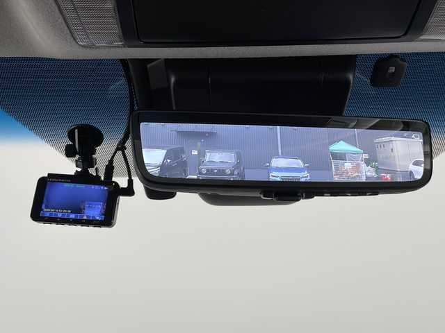 トヨタ アルファード S Cパッケージ 長野県 2020(令2)年 3.8万km ホワイトパールクリスタルシャイン 4WD/純正ディスプレイオーディオ&フルセグTV&USB&BT/純正フリップダウンモニター/トヨタセーフティセンス/アダプティブクルーズコントロール/レーントレーシングアシスト/プリクラッシュセーフティ/クリアランスソナー/リアクロストラフィックアラート/ブラインドスポットモニター/パーキングサポートブレーキ/ロードサインアシスト/アイドリングストップ/社外前後ドライブレコーダー/両側パワースライドドア/パワーバックドア/レザーシート/前席エアシート/前席シートヒーター/前席パワーシート/運転席シートメモリ/ステアリングスイッチ/ステアリングヒーター/ウォークスルー/オットマン/2列目サンシェード/2列目キャプテンシート/バックカメラ/ビルトインETC2.0/LEDヘッドライト/オートライト/フロントフォグランプ/電動格納ミラー/ウィンカーミラー/電動ホールド/オートホールド/純正18インチAW装着/純正フロアマット/ドアバイザー/プッシュスタート/スマートキー