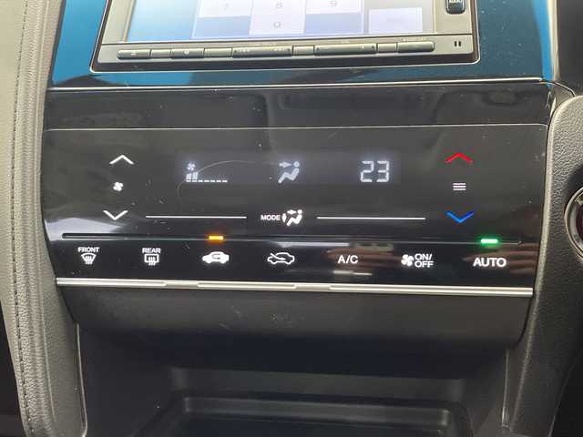 ホンダ シャトル G 栃木県 2016(平28)年 3.2万km ミッドナイトブルービームM 純正ナビ/（CD/DVD/TV/Bluetooth/USB）/バックカメラ/ビルトインETC/禁煙車/横滑り防止装置/スマートキー/プッシュスタート/ステアリングスイッチ/電動格納ミラー/純正フロアマット
