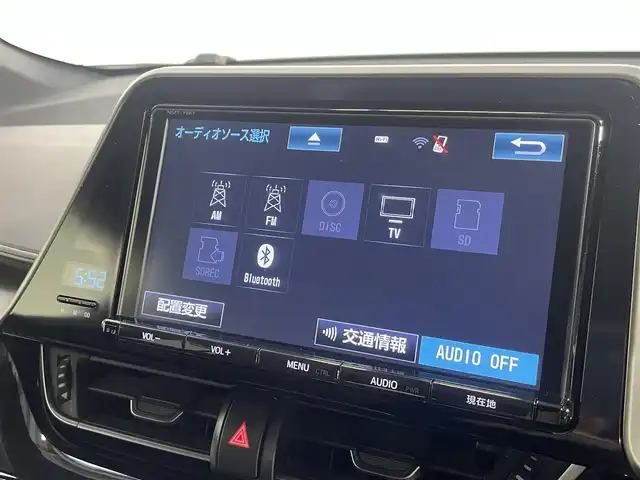 トヨタ Ｃ－ＨＲ G LEDエディション 大阪府 2018(平30)年 5.8万km ブラック/ホワイトパールクリスタルシャイン 2トーン モデリスタエアロ 純正9incナビ(フルセグ/DVD再生/Bluetooth) バックカメラ ETC ハーフレザー シートヒーター 衝突軽減 レーダークルコン BSM クリアランスソナー ドラレコ