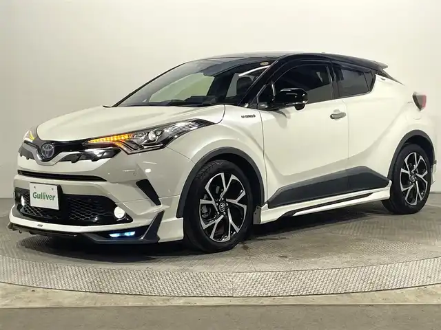 トヨタ Ｃ－ＨＲ G LEDエディション 大阪府 2018(平30)年 5.8万km ブラック/ホワイトパールクリスタルシャイン 2トーン モデリスタエアロ 純正9incナビ(フルセグ/DVD再生/Bluetooth) バックカメラ ETC ハーフレザー シートヒーター 衝突軽減 レーダークルコン BSM クリアランスソナー ドラレコ