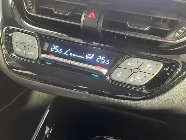 トヨタ Ｃ－ＨＲ G LEDエディション 大阪府 2018(平30)年 5.8万km ブラック/ホワイトパールクリスタルシャイン 2トーン モデリスタエアロ 純正9incナビ(フルセグ/DVD再生/Bluetooth) バックカメラ ETC ハーフレザー シートヒーター 衝突軽減 レーダークルコン BSM クリアランスソナー ドラレコ