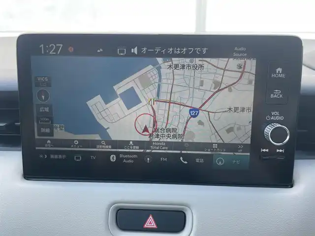 ホンダ ヴェゼル ハイブリッド e:HEV PLaY 千葉県 2023(令5)年 0.9万km サンドカーキパール パノラマルーフ/ホンダセンシング/・衝突軽減ブレーキ/レーンキープアシスト/・レーダークルーズコントロール・オートハイビーム/・クリアランスソナー・/ブラインドスポットモニター/・標識認識/踏み間違い防止/ホンダコネクトディスプレイナビ/・フルセグ/BT/USB/カープレイ/バックカメラ/ステアリングスイッチ/パドルシフト/ETC2.0/ワイヤレス充電/ハンズフリーパワースライドドア/ハーフレザーシート/シートヒーター(D/N席)/ステアリングヒーター/LEDヘッドライト/オートライト/フォグライト/スマートキー/プッシュスタート/純正フロアマット/純正18インチAW