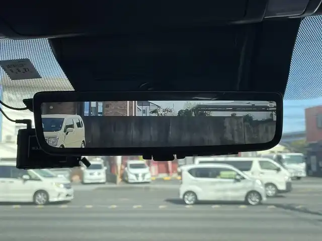 トヨタ ヴェルファイア ハイブリット Z プレミア 茨城県 2024(令6)年 1.7万km プラチナホワイトパールマイカ プリクラッシュセーフティ/ロードサインアシスト/フロントクロストラフィックアラート/レーンディパーチャーアラート/レーンチェンジアシスト/プロアクティブドライビングアシスト/リヤクロストラフィックアラート/ブラインドスポットモニター/後方車両接近告知/パーキングサポートブレーキ/リヤカメラディテクション/安心降車アシスト/周辺車両接近時サポート/クリアランスソナー/ガラスルーフ/パドルシフト/オットマン/パワーバックドア/LEDヘッドライト/純正フロアマット/ドラレコ前後/フリップダウンモニター/エアシート/ステアリングヒーター/シートメモリー