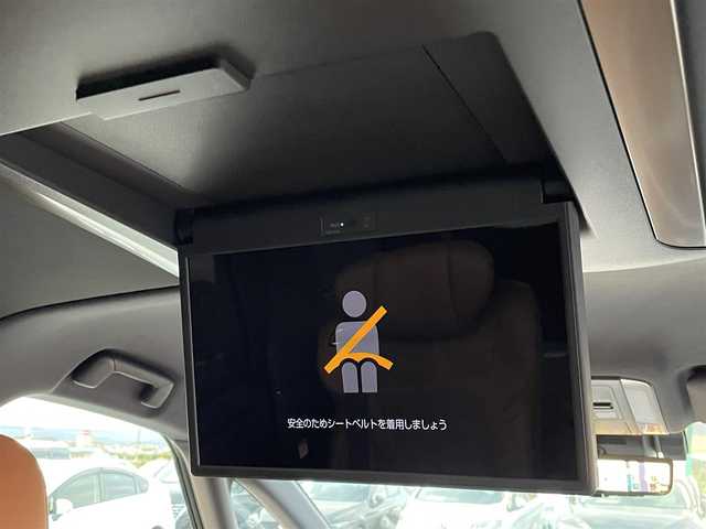 トヨタ ヴェルファイア ハイブリット Z プレミア 東京都 2024(令6)年 1.7万km プラチナホワイトパールマイカ 左右独立ムーンルーフ/トヨタチームメイト/・アドバンストパーク/・パーキングサポートブレーキ（周辺静止物）/・アドバンストドライブ/・緊急時操舵支援/・フロントクロストラフィックアラート/・レーンチェンジアシスト/・ドライバーモニターカメラ/セーフティセンス/・プリクラッシュセーフティ/・レーントレーシングアシスト/・全車速追従機能付レーダークルーズコントロール/・アダプティブハイビームシステム/・ロードサインアシスト/・ドライバー異常時対応システム/・プロアクティブドライビングアシスト/・発進遅れ告知機能/BSM/パーキングサポートブレーキ/12インチフリップダウンモニター/14インチディスプレイオーディオ/・車載ナビ/・地デジTV/・USB/HDMI/・AppleCarPlay/AndroidAuto/・ETC2.0/床下透過表示機能付パノラミックビューモニター/ヘッドアップディスプレイ/ドライブレコーダー/両側パワースライドドア/パワーバックドア/本革シート/シートヒーター/ベンチレーション/ステアリングヒーター