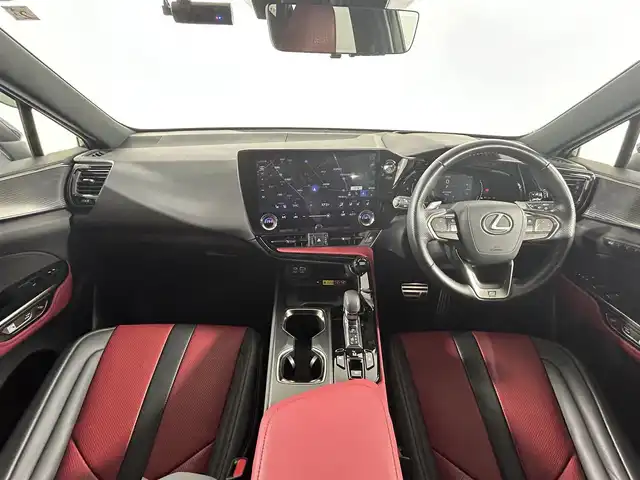 レクサス ＮＸ 350h Fスポーツ 佐賀県 2023(令5)年 2万km ホワイトノーヴァガラスフレーク 純正14インチナビ/フルセグTV/Bluetooth/全方位カメラ/サンルーフ/ETC2.0/前方・後方ドライブレコーダー/レクサスセーフティーシステム/レーダークルーズコントロール/コーナーセンサー/ブラインドスポットモニター/ヘッドアップディスプレイ/置くだけ充電/デジタルインナーミラー/運転席・助手席パワーシート/運転席・助手席シートヒーター/運転席・助手席シートベンチレーション/運転席シートメモリー/電動リアゲート/純正フロアマット/純正20インチアルミホイール