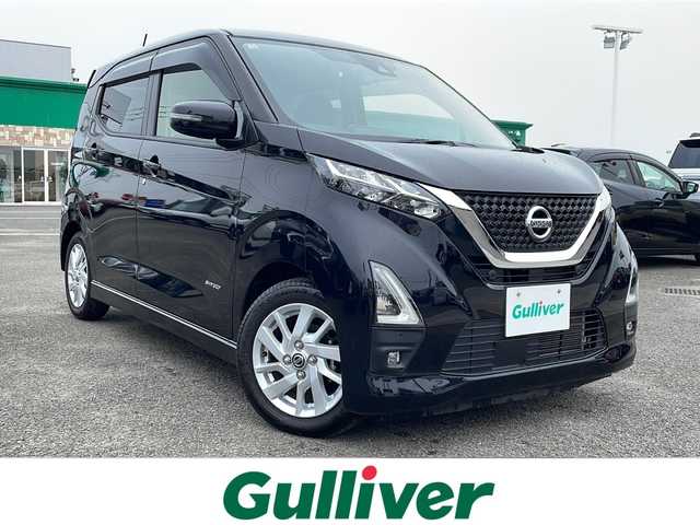 日産 デイズ ハイウェイスターX 徳島県 2020(令2)年 4.8万km ブラック 純正9インチSDナビ　MM320D-L/（フルセグ/CD/DVD/Bluetooth/AM/FM）/アラウンドビューモニター/コーナーセンサー/エマージェンシーブレーキ/純正ドライブレコーダー/ステアリングスイッチ/USBソケット/LEDヘッドライト/LEDフォグランプ/プッシュスタート/スマートキー/アイドリングストップ