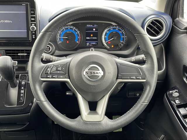 日産 デイズ ハイウェイスターX 徳島県 2020(令2)年 4.8万km ブラック 純正9インチSDナビ　MM320D-L/（フルセグ/CD/DVD/Bluetooth/AM/FM）/アラウンドビューモニター/コーナーセンサー/エマージェンシーブレーキ/純正ドライブレコーダー/ステアリングスイッチ/USBソケット/LEDヘッドライト/LEDフォグランプ/プッシュスタート/スマートキー/アイドリングストップ