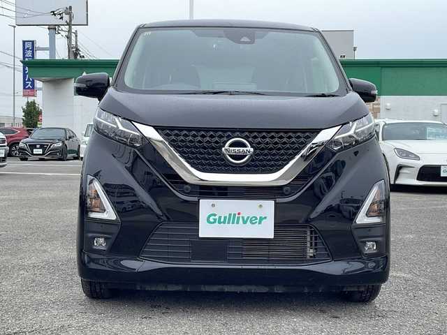 日産 デイズ ハイウェイスターX 徳島県 2020(令2)年 4.8万km ブラック 純正9インチSDナビ　MM320D-L/（フルセグ/CD/DVD/Bluetooth/AM/FM）/アラウンドビューモニター/コーナーセンサー/エマージェンシーブレーキ/純正ドライブレコーダー/ステアリングスイッチ/USBソケット/LEDヘッドライト/LEDフォグランプ/プッシュスタート/スマートキー/アイドリングストップ