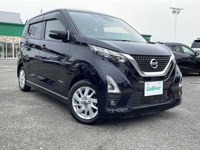 日産 デイズ ハイウェイスターX 徳島県 2020(令2)年 4.8万km ブラック 純正9インチSDナビ　MM320D-L/（フルセグ/CD/DVD/Bluetooth/AM/FM）/アラウンドビューモニター/コーナーセンサー/エマージェンシーブレーキ/純正ドライブレコーダー/ステアリングスイッチ/USBソケット/LEDヘッドライト/LEDフォグランプ/プッシュスタート/スマートキー/アイドリングストップ