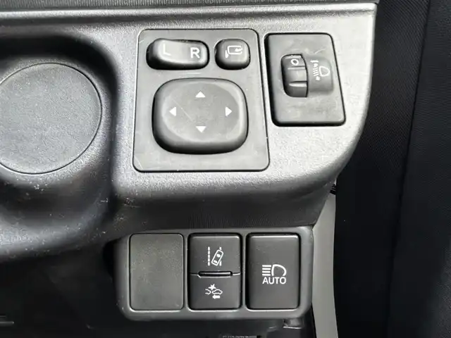 トヨタ アクア S 福島県 2020(令2)年 2.5万km スーパーホワイトⅡ 純正ナビ/バックカメラ/Bluetooth/前後ドライブレコーダー/プリクラッシュセーフティ/レーンディパーチャーアラート/ステアリングリモコン/オートマチックハイビーム