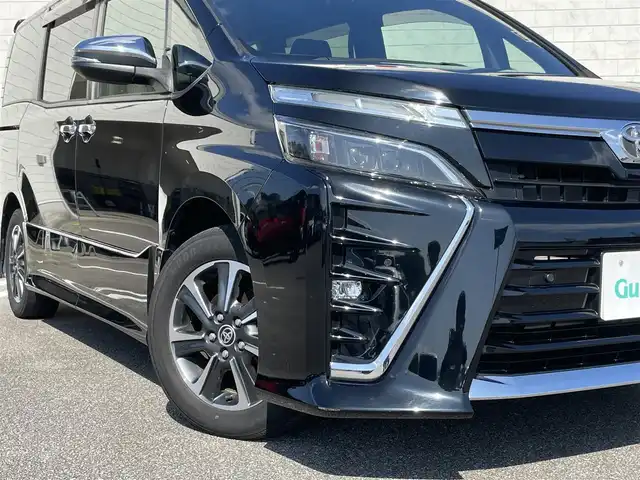 トヨタ ヴォクシー ZS 煌Ⅱ 宮崎県 2020(令2)年 4万km ブラック 純正SDナビ/（CD/DVD/AM/FM/BT)/フルセグTV/TVキャンセラー/ステアリングスイッチ/クルーズコントロール/両側パワースライドドア/アイドリングストップ/車線逸脱警報機能/クリアランスソナー/パーキングサポートブレーキ/トヨタセーフティセンス/ドライブレコーダー/オートハイビーム/ビルトインETC