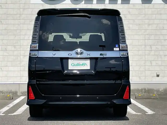 トヨタ ヴォクシー ZS 煌Ⅱ 宮崎県 2020(令2)年 4万km ブラック 純正SDナビ/（CD/DVD/AM/FM/BT)/フルセグTV/TVキャンセラー/ステアリングスイッチ/クルーズコントロール/両側パワースライドドア/アイドリングストップ/車線逸脱警報機能/クリアランスソナー/パーキングサポートブレーキ/トヨタセーフティセンス/ドライブレコーダー/オートハイビーム/ビルトインETC