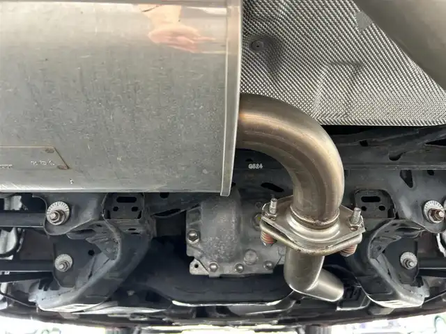 マツダ ロードスター S レザーパッケージ 栃木県 2015(平27)年 6.5万km ソウルレッドプレミアムメタリック 6速MT/マツダコネクトナビ/フルセグTV/DVD/Bluetooth/USB/バックカメラ/ETC/ドライブレコーダー/HKSマフラー/社外テールランプ/社外ステアリング（純正積込）/黒革シート/シートヒーター/LEDヘッドライト/ブラインドスポットモニター/車線逸脱警報/スマートキー/スペアキー/プッシュスタート/純正18インチAW