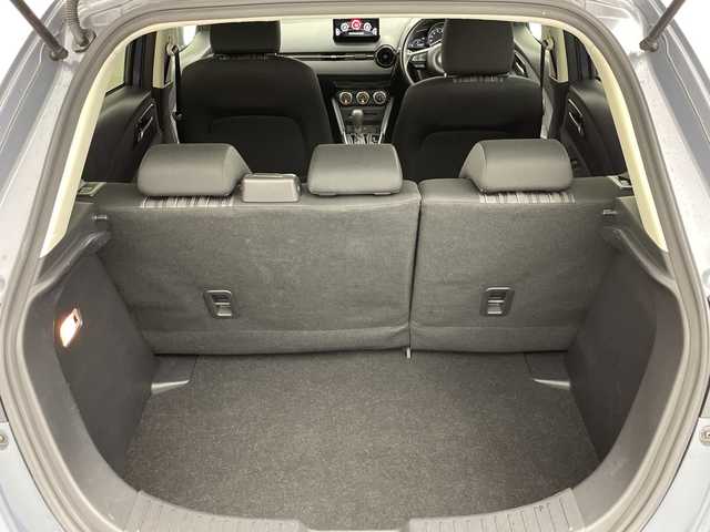 マツダ マツダ２ 15S スマートエディション 三重県 2023(令5)年 3.5万km ポリメタルグレーM /禁煙車//マツダコネクトナビ//全方位カメラ//ブラインドスポットモニター//PCS//ETC//レーンキープアシスト//コーナーセンサー//スマートキー//プッシュスタート//MTモード付AT