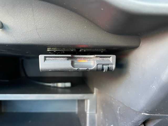 日産 ノート ニスモ 神奈川県 2015(平27)年 5万km ダークメタルグレー スーパーチャージャー/純正SDナビ【MC315D-W】/・DTV/CD/DVD/BT/AUX		/バックカメラ/ETC			/純正16インチAW/ルーフエンドスポイラー/オートライト/純正LEDヘッドライト/バックフォグ			/プッシュEgスタート/ストップ/インテリジェントキー×2			/ターンランプ付電動格納ドアミラー/ドアバイザー/純正フロアマット/取扱説明書/ナビ取扱説明書/新車時保証書