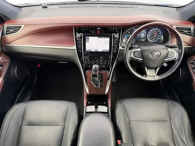 トヨタ ハリアー ハイブリッド プレミアム アドバンスドP 愛知県 2015(平27)年 2.8万km スパークリングブラックパールクリスタルシャイン モデリスタフルエアロ/JBLプレミアムサウンド/パノラミックビューモニター/ブラックレザーシート/メーカーナビ/・フルセグTV/・Disc/・Bluetooth/・ラジオ/前席パワーシート/前席シートヒーター/ETC/レーダークルーズコントロール/パワーバックドア/LEDヘッドライト/シートメモリー/プリクラッシュセーフティ/オートマチックハイビーム/ワイヤレス充電/クリアランスソナー/ステアリングスイッチ/先行車発進お知らせ機能/プッシュスタート