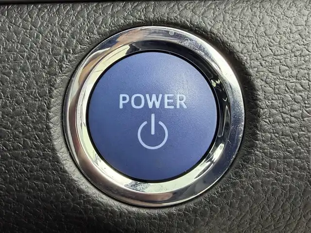 トヨタ ハリアー ハイブリッド プレミアム アドバンスドP 愛知県 2015(平27)年 2.8万km スパークリングブラックパールクリスタルシャイン モデリスタフルエアロ/JBLプレミアムサウンド/パノラミックビューモニター/ブラックレザーシート/メーカーナビ/・フルセグTV/・Disc/・Bluetooth/・ラジオ/前席パワーシート/前席シートヒーター/ETC/レーダークルーズコントロール/パワーバックドア/LEDヘッドライト/シートメモリー/プリクラッシュセーフティ/オートマチックハイビーム/ワイヤレス充電/クリアランスソナー/ステアリングスイッチ/先行車発進お知らせ機能/プッシュスタート