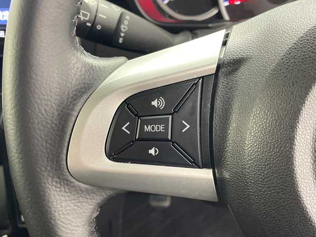 トヨタ タンク カスタムG－T 群馬県 2020(令2)年 2万km マゼンタベリーマイカM 純正１２型後席モニター　純正９型ナビ　フルセグＴＶ　全周囲カメラ　衝突被害軽減システム　クルーズコントロール　両側電動スライドドア　シートヒーター　ステアリングスイッチ　ＬＥＤライト　ＥＴＣ　禁煙車