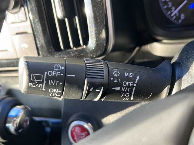 ホンダ Ｎ ＯＮＥ プレミアムSSブラウンスタイルパッケージ 東京都 2017(平29)年 9.3万km プレミアムブルームーンパール (株)IDOMが運営する【じしゃロン国分寺店】の自社ローン対象車両になります。こちらは現金ご利用時の価格です。自社ローンご希望の方は別途その旨お申付け下さい。/Gathersディスプレイオーディオ（WX-171C）/バックカメラ/ハーフレザー調シート/プッシュスタート/スマートキー/純正アルミ/ウィンカーミラー/バイザー/オートライト/黒革巻きステアリング