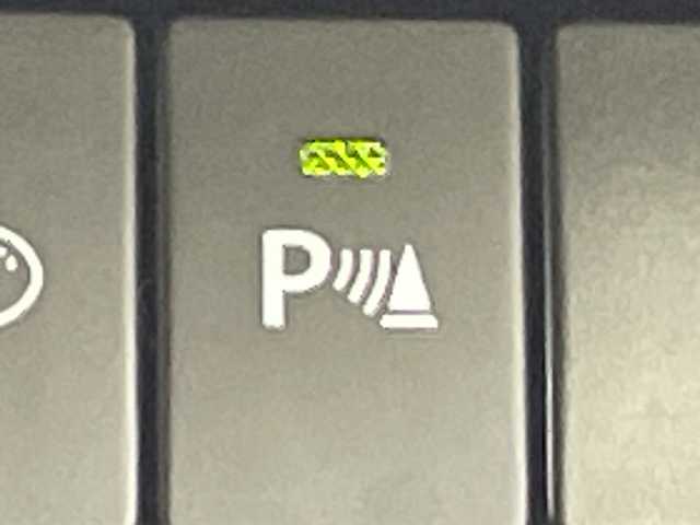 スズキ ジムニー XC 道北・旭川 2024(令6)年 1万km ブルーイッシュブラックパール3 /４WD//禁煙車//社外ディスプレイオーディオ/CD/DVD/BT/ラジオ//社外ラジエーターグリル//純正マッドフラップ//ルーフキャリア//社外AW付ホワイトレタータイヤ積込//前席シートヒーター//革巻きステアリング//ステアリングスイッチ//スズキセーフティーサポート/デュアルセンサーブレーキサポート/ハイビームアシスト/誤発進抑制機能/車線逸脱警報機能/標識認識機能/ふらつき警報機能//レーダークルーズコントロール//オートライト//LEDヘッドライト//LEDフォグランプ//ヘッドライトウォッシャー//ミラーウィンカー//電動格納ミラー//アイドリングストップ//純正グリル積込み