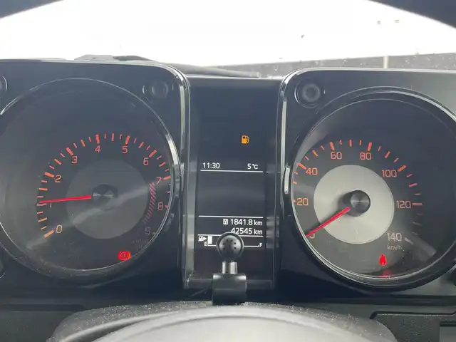 スズキ ジムニー XL 山形県 2020(令2)年 4.3万km ブルーイッシュブラックパール3 ４WD/衝突軽減システム/SDナビ/　　【CD　DVD　BT　ワンセグ　USB　AUX】/バックカメラ/オートライト/シートヒーター/純正16インチアルミホイール/レーンキープアシスト/ダウンヒルアシストコントロール/純正フロアマット/電動格納ミラー/スマートキー/ETC