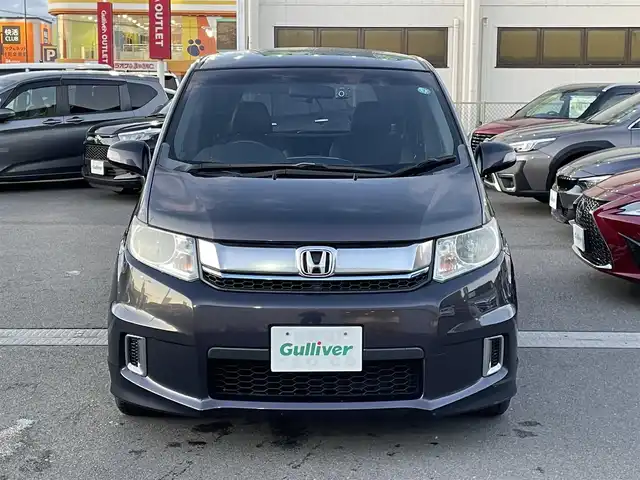 ホンダ フリード スパイク ハイブリット プレミアムエディション 群馬県 2015(平27)年 7万km グラマラスモーブP 純正8インチナビ/・AM/FM/フルセグTV/・CD/DVD/MSV/・Bluetooth/SD/横滑り防止/オートライト/クルーズコントロール/バックカメラ/両側電動スライドドア/ETC/純正フロアマット/純正ドアバイザー/スマートキー