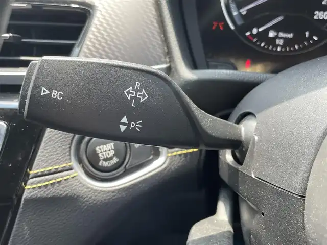 ＢＭＷ Ｘ２ xDrive 18d MスポーツX 滋賀県 2019(令1)年 4.9万km アルピンホワイトⅢ コンフォートパッケージ/・電動リアゲート/・前席シートヒーター/インテリジェントセーフティ　/・歩行者警告　/・衝突警告　/・車線逸脱警告　/純正HDDナビ/（BT/USB）/バックカメラ/ドライブレコーダー/ルームミラー内蔵型ETC/コンフォートアクセス/LEDヘッドライト　/オートライト　/レインセンサー/コーナーセンサー/アンビエントライト/純正19インチAW/取扱説明書/スペアキー