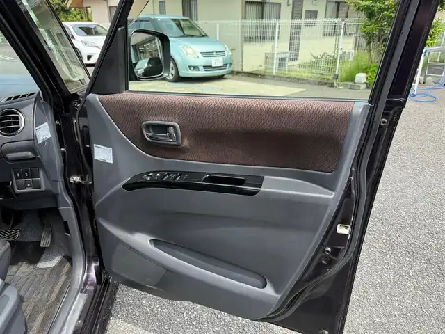 日産 ルークス ハイウェイスター ターボ 静岡県 2012(平24)年 7.3万km ミステリアスバイオレットパール 走行72959キロ（登録時）/車検令和7年10月25日まで/両側パワースライドドア/カロッツェリア5.8型DVDオーディオ/USB入力/バックカメラ/スマートキー×2/プッシュスタート/ウィンカーミラー/HIDヘッドライト/フォグランプ/外フロントグリル/リヤスポイラー/純正14インチアルミ/純正ドアバイザー/純正フロアマット/オートエアコン/新車時保証書