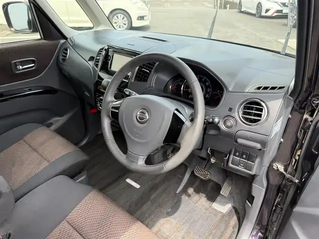 日産 ルークス ハイウェイスター ターボ 静岡県 2012(平24)年 7.3万km ミステリアスバイオレットパール 走行72959キロ（登録時）/車検令和7年10月25日まで/両側パワースライドドア/カロッツェリア5.8型DVDオーディオ/USB入力/バックカメラ/スマートキー×2/プッシュスタート/ウィンカーミラー/HIDヘッドライト/フォグランプ/外フロントグリル/リヤスポイラー/純正14インチアルミ/純正ドアバイザー/純正フロアマット/オートエアコン/新車時保証書