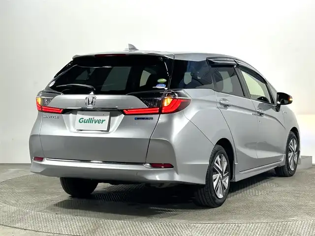 ホンダ シャトル ハイブリッド ホンダセンシング 大阪府 2019(令1)年 3.7万km ルナシルバーM 社外ナビ(地デジ/Bluetooth) 衝突軽減 バックカメラ ETC レーダークルコン レーンアシスト スマートキー プッシュスタート オートエアコン 電格ミラー 横滑り防止 ABS 禁煙車