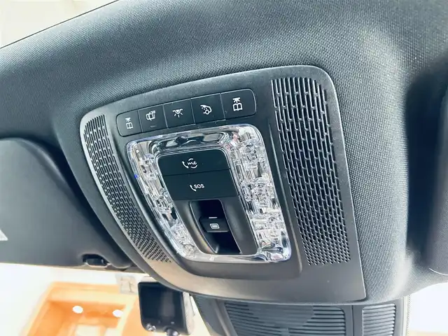 メルセデス・ベンツ Ｍ・ベンツ ＧＬＳ４００ｄ 4マチック AMGライン 大阪府 2023(令5)年 5.7万km オブシディアンブラック オフロードエンジニアリングP/レザーエクスクルーシブP/レーダーセーフティP/サンルーフ/HUD/黒革/メモリ付きパワーシート/エアシートヒーター/ブルメスター/純正ナビ/TV/360度カメラ/applecarplay/電動リアゲート/電動格納サードシート/純正21インチAW/LEDヘッドライト/アンビエントライト/ブラインドスポット/パフュームアトマイザー/ドアイージークローザー/ワイヤレス充電