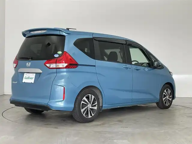ホンダ フリード＋ G ホンダセンシング 埼玉県 2018(平30)年 2.9万km ブルーホライゾンM 純正ナビ　バックカメラ　ビルトインＥＴＣ　アダクティブクルーズコントロール　両側パワースライドドア　ハーフレザー　ドライブレコーダー　衝突軽減　純正アルミ　Ｂｌｕｅｔｏｏｔｈ　ＣＤ再生　LEDライト