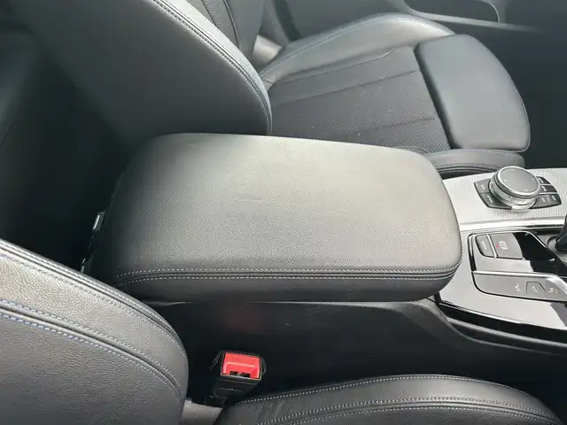 ＢＭＷ Ｘ３ xDrive20d Mスポーツ 滋賀県 2017(平29)年 5.5万km サファイアブラックP ワンオーナー/純正HDDナビ/TV/CD/DVD/BT/USB/360°カメラ/インテリジェントセーフティ/ドラレコ/前後PDC/ハーフレザーシート/パワーシート/電動リアゲート/アダプティプLEDヘッドライト/ACC/LKA/BSM/ワイヤレスチャージ/ルームミラーETC